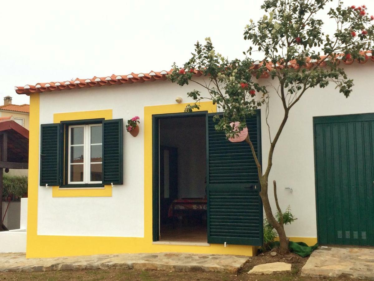 Casas Da Lagoa - 4 Casas De Ferias Independentes Santo Isidoro 外观 照片